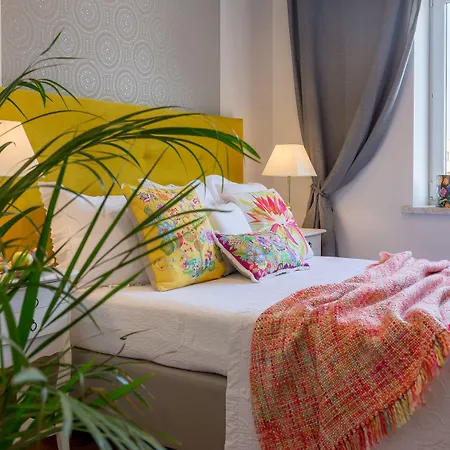 Between Old Town And Kazimierz Daire